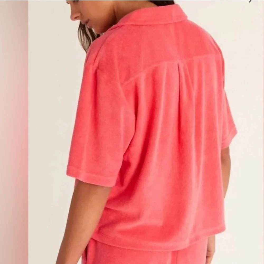 NWOT Z SUPPLY Resort Loop Terry Shirt Strawberry Color - Picture 2 of 4
